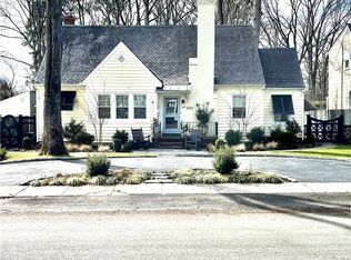 5801 Christopher Ln, Richmond, VA 23226