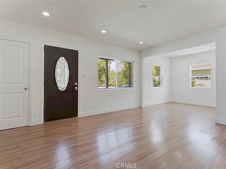 7737 Case Ave — Photo 3