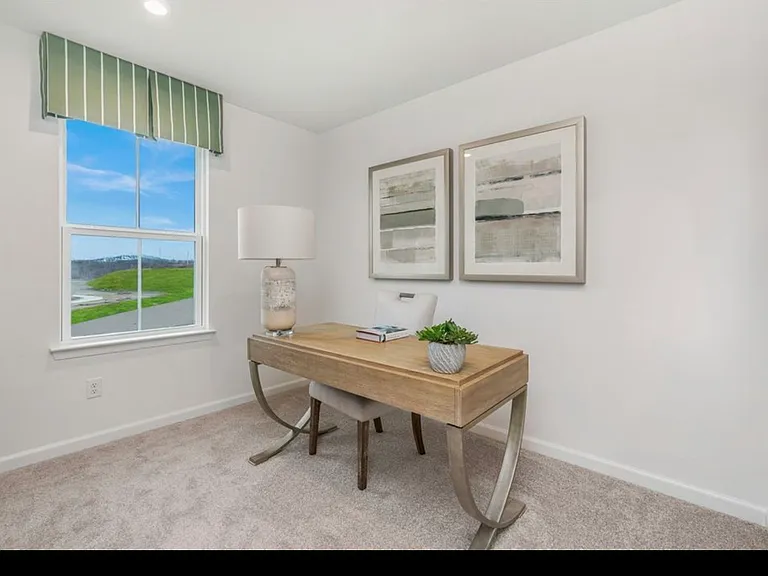 107 Leah Dr — Photo 13