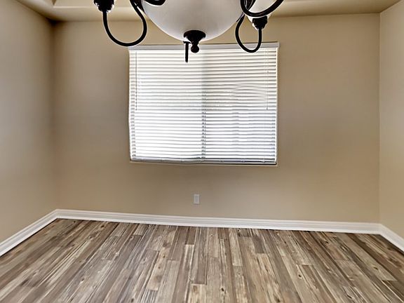 4th image of 9024 Picket Fence Ave