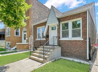 4709 W 19th St, Cicero, IL 60804