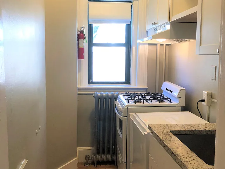 439 Congress Street — Photo 32