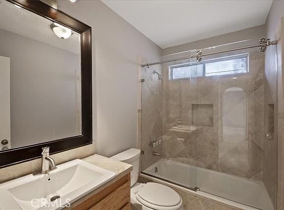 3rd image of 5900 Hellman Ave #A