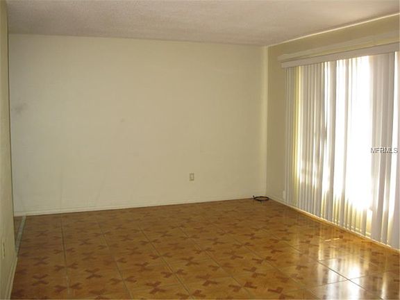 5th image of 8110 Porto Chico Ave