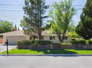 42131 52nd St W, Lancaster, CA 93536