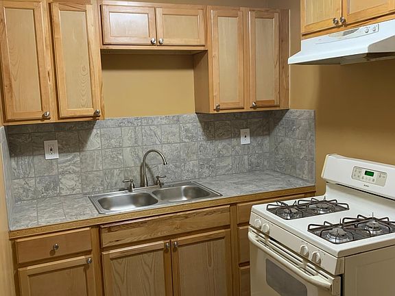 3rd image of 4822 E Michigan St Unit 4