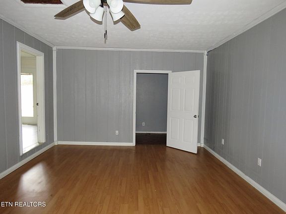 4th image of 120 Coffee Dr
