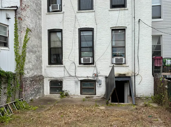 7209 6th Avenue image 3 of 3