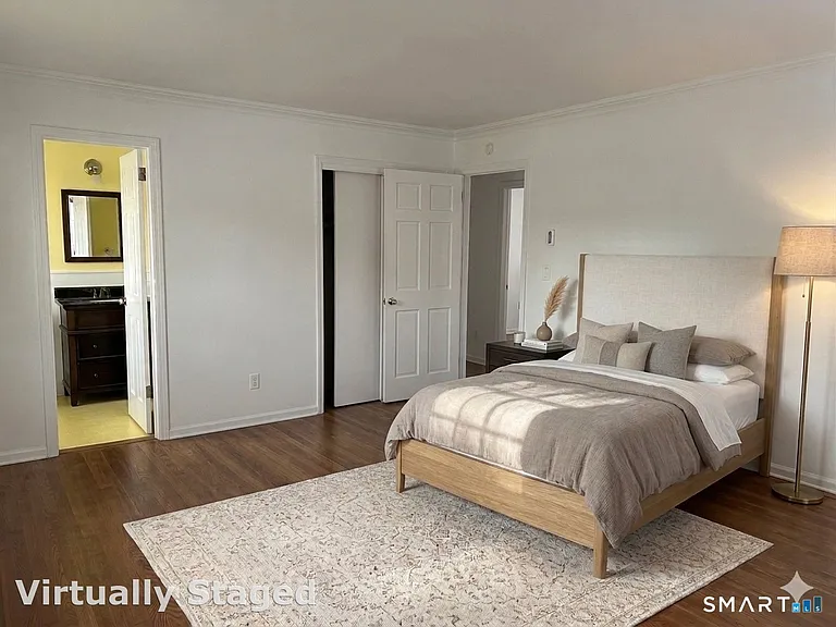 33 Loughran Ave — Photo 8