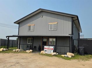 748 Blackdale Rd, West Saint Paul, MB R4A 9A3
