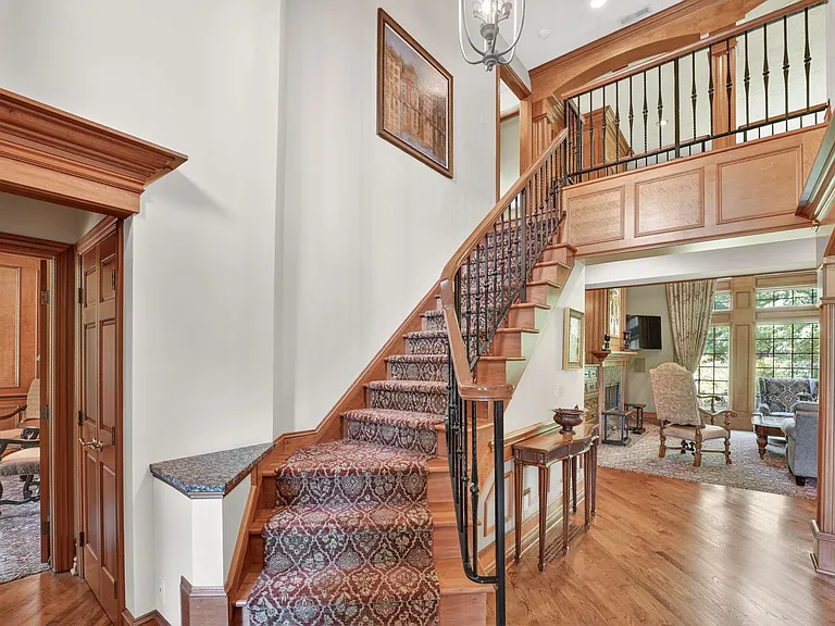 29998 Hilliard Blvd — Photo 4
