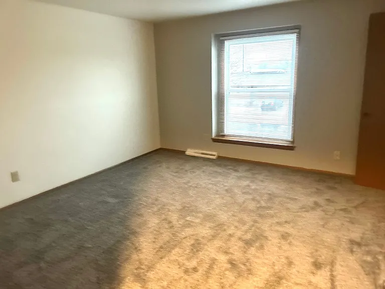 730 Fairwood Dr — Photo 5