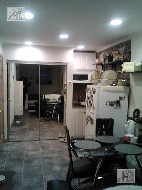 Studio, 1.0 bath, 350 sqft, $2,000 — Photo 2
