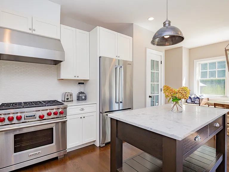 31 Roberts Ln — Photo 4