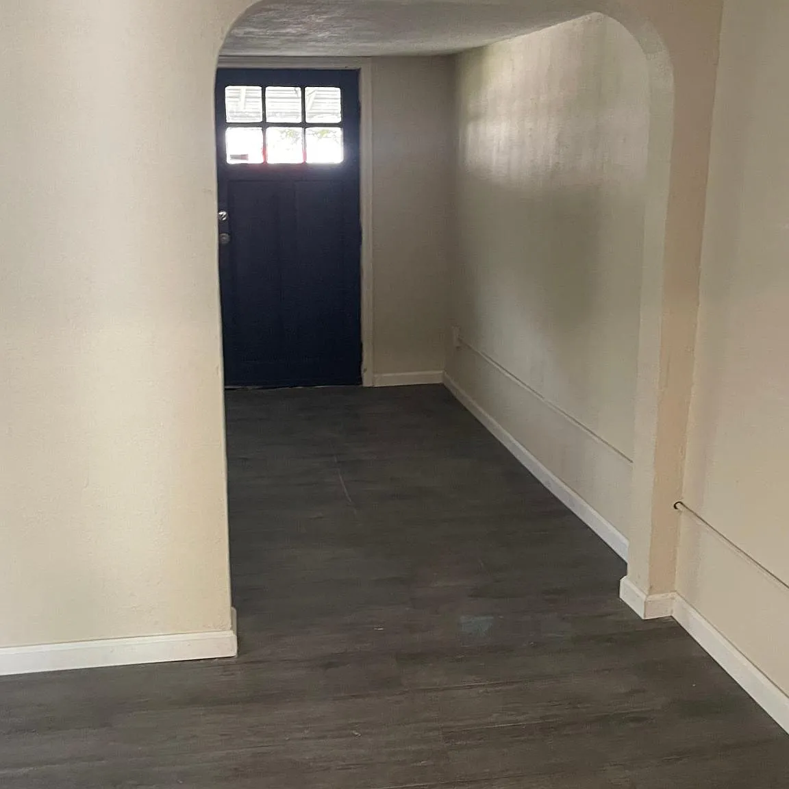 47 Morgan Ave — Photo 3