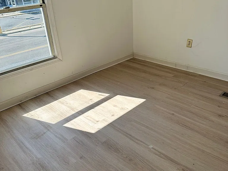 504 W Memorial Dr — Photo 20