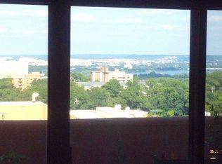 1301 N Courthouse Rd #15XX, Arlington, VA 22201