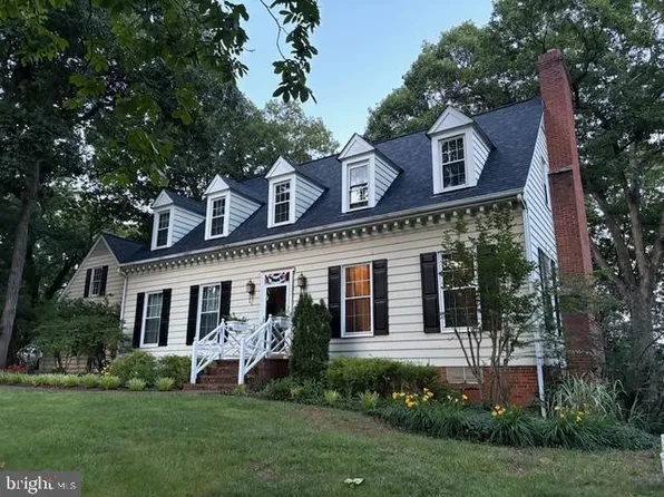 19375 Woods Rd, Culpeper, VA 22701