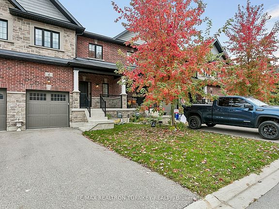 4th image of 4 Gord Matthews Way
