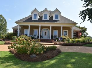 100 Cypress Point Rd, Starkville, MS 39759