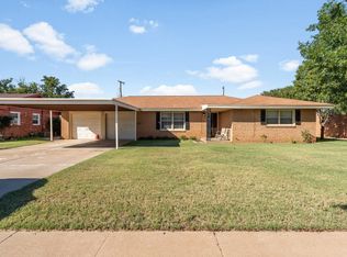 920 Adrian St, Lubbock, TX 79403