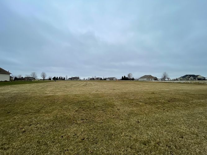 1st image of 960 Tall Grass Ct