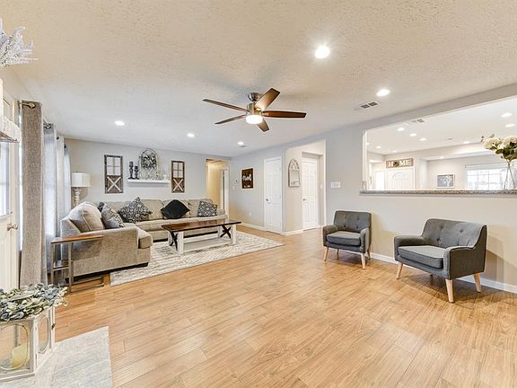4th image of 11322 Terrebone Dr