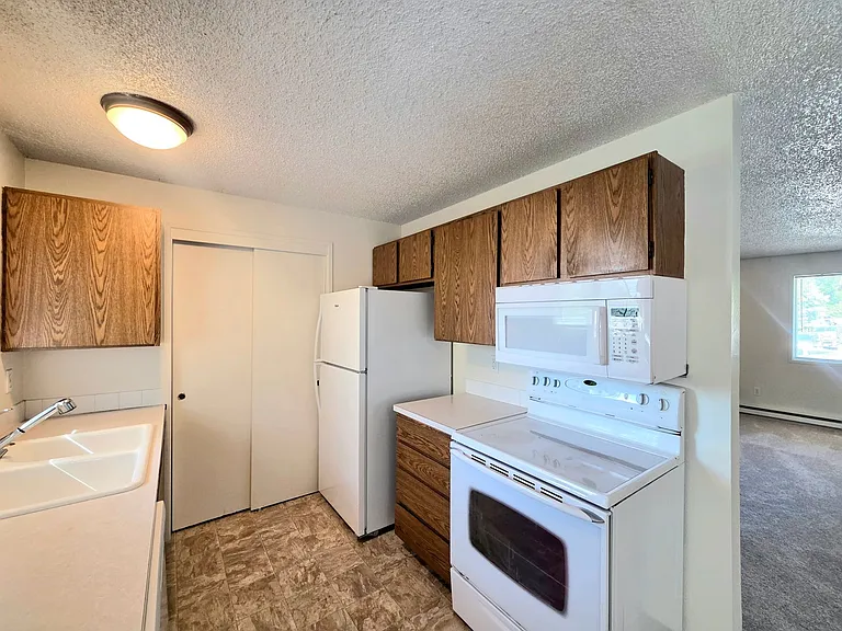 112 Ridgemont Dr — Photo 13