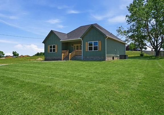 2nd image of 2123 Sims Rd
