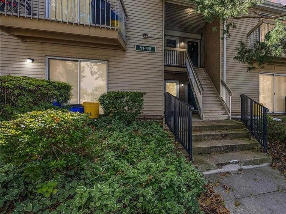 1st image of 95 Morgan Pl