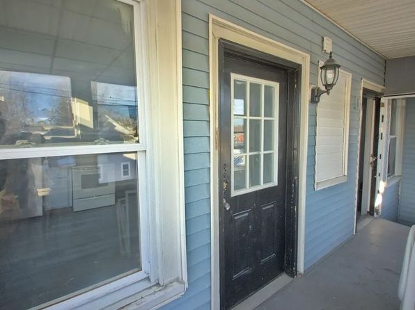 61-63 Circular Ave #2