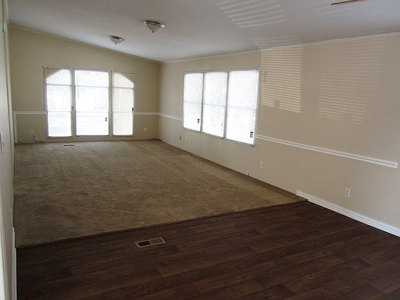 2nd image of 2321 Sunny Hills Dr #91