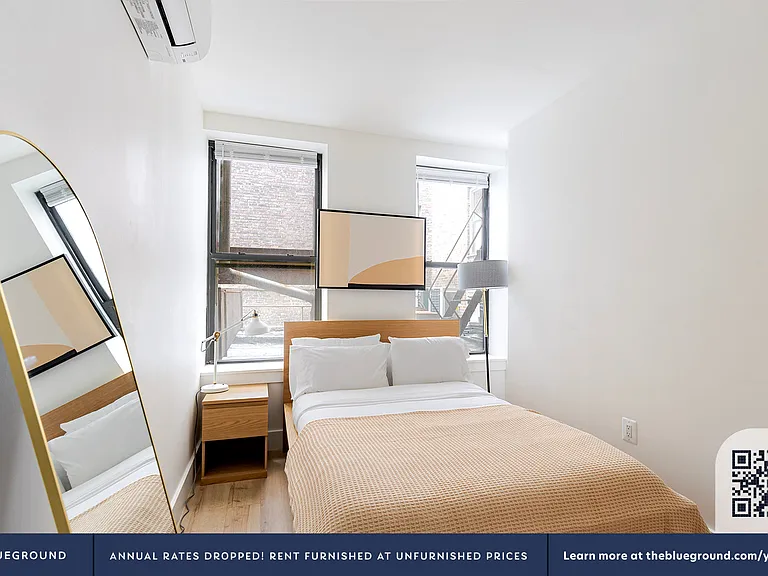 940 1st Ave #2L — Photo 8