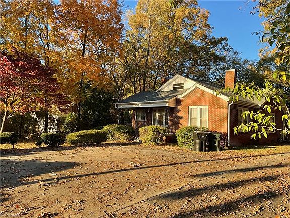 2nd image of 2012 Chapel Hill Rd