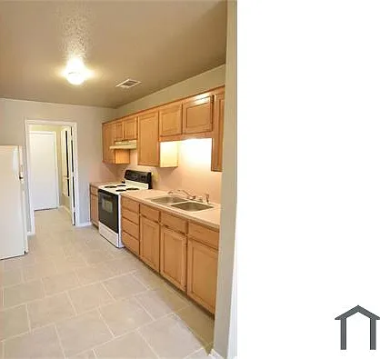2 bed, 700 sqft, $800 — Photo 3