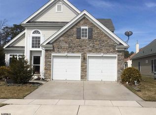 370 Sunflower Dr, Egg Harbor Township, NJ 08234