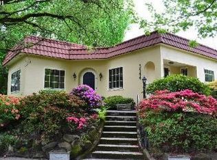 3544 NE Peerless Pl, Portland, OR 97232
