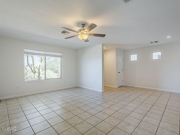 4th image of 10553 E Singing Canyon Dr