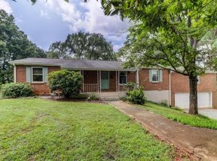 106 Crest Hills Dr, Moneta, VA 24121