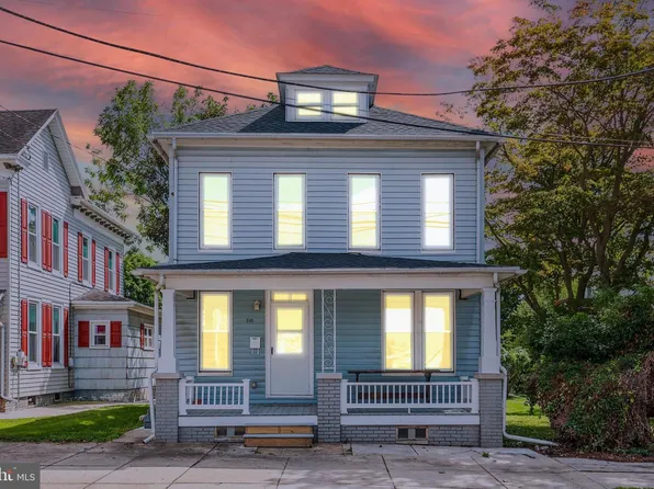 245 York St, Hanover, PA 17331