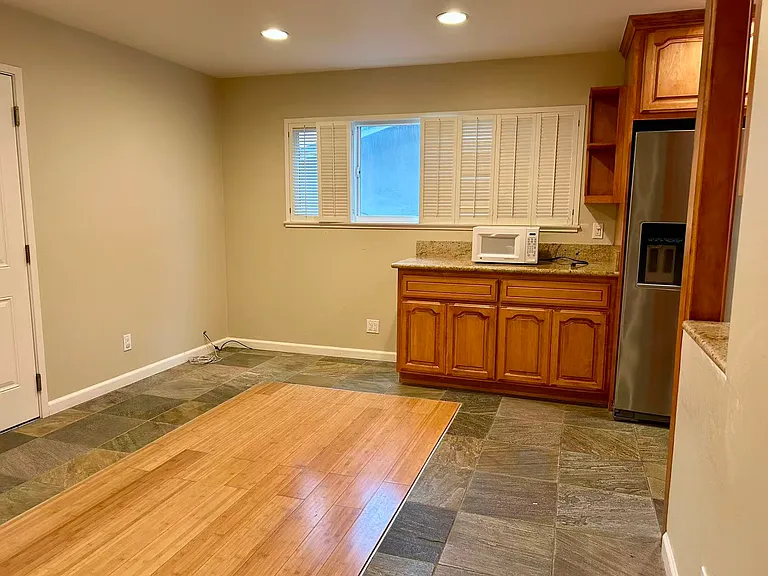 2611 Donegal Ave — Photo 12