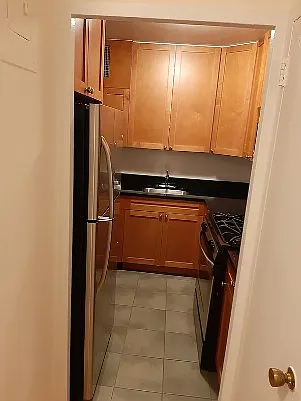 350 W 51st St #6J Photo 1