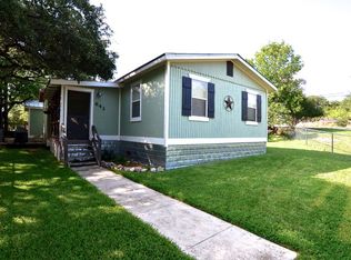 643 Canyon Springs Dr, Canyon Lake, TX 78133