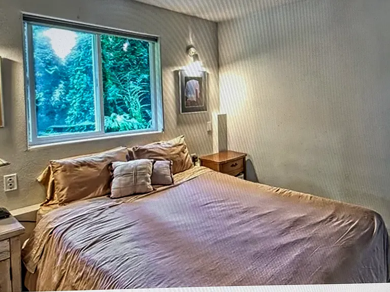 2208 Samish Way — Photo 4