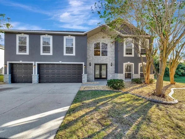 2115 Valrico Heights Blvd, Valrico, FL 33594