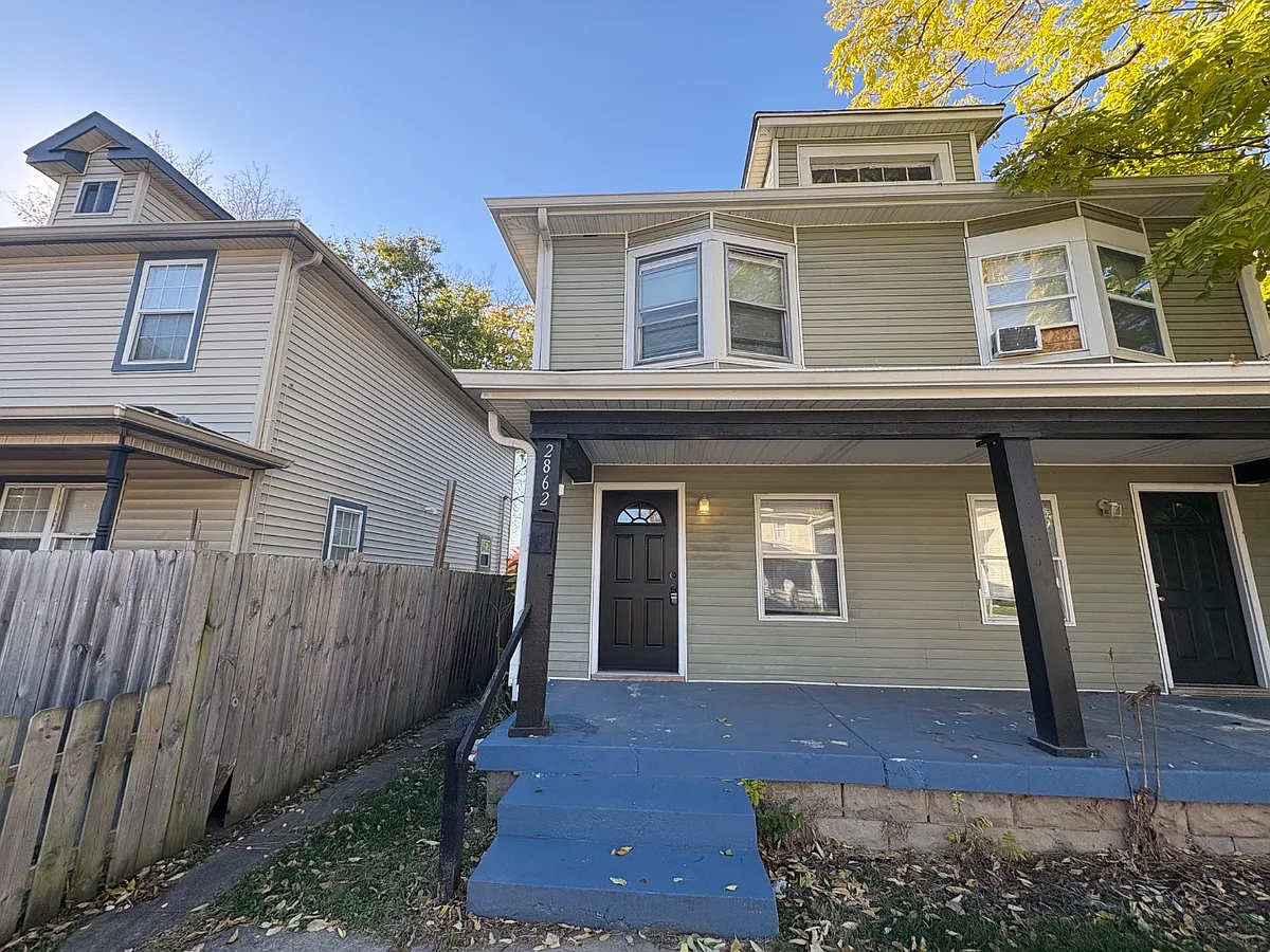 Building Photo - 2862 Highland Pl #2862
