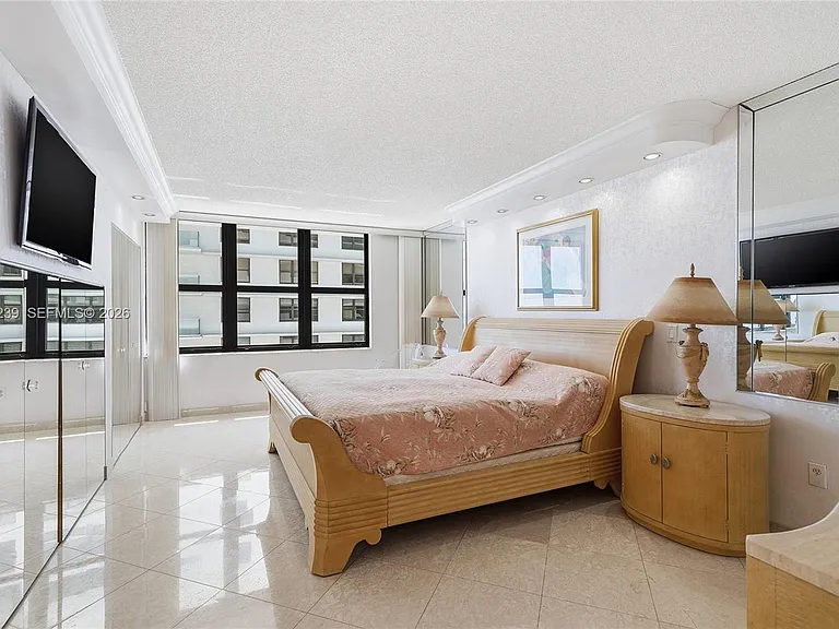 9801 Collins Ave #14D — Photo 48