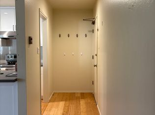 1090 Main St APT 203, Redwood City, CA 94063