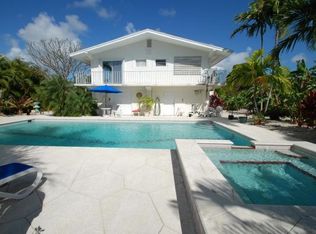 353 W Sandy Cir, Big Pine Key, FL 33043