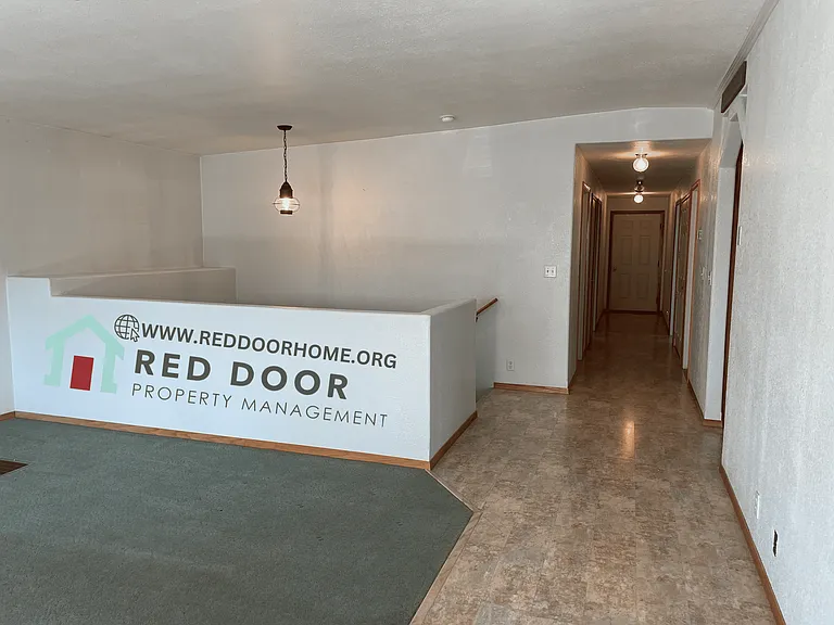 2408 Main St — Photo 12